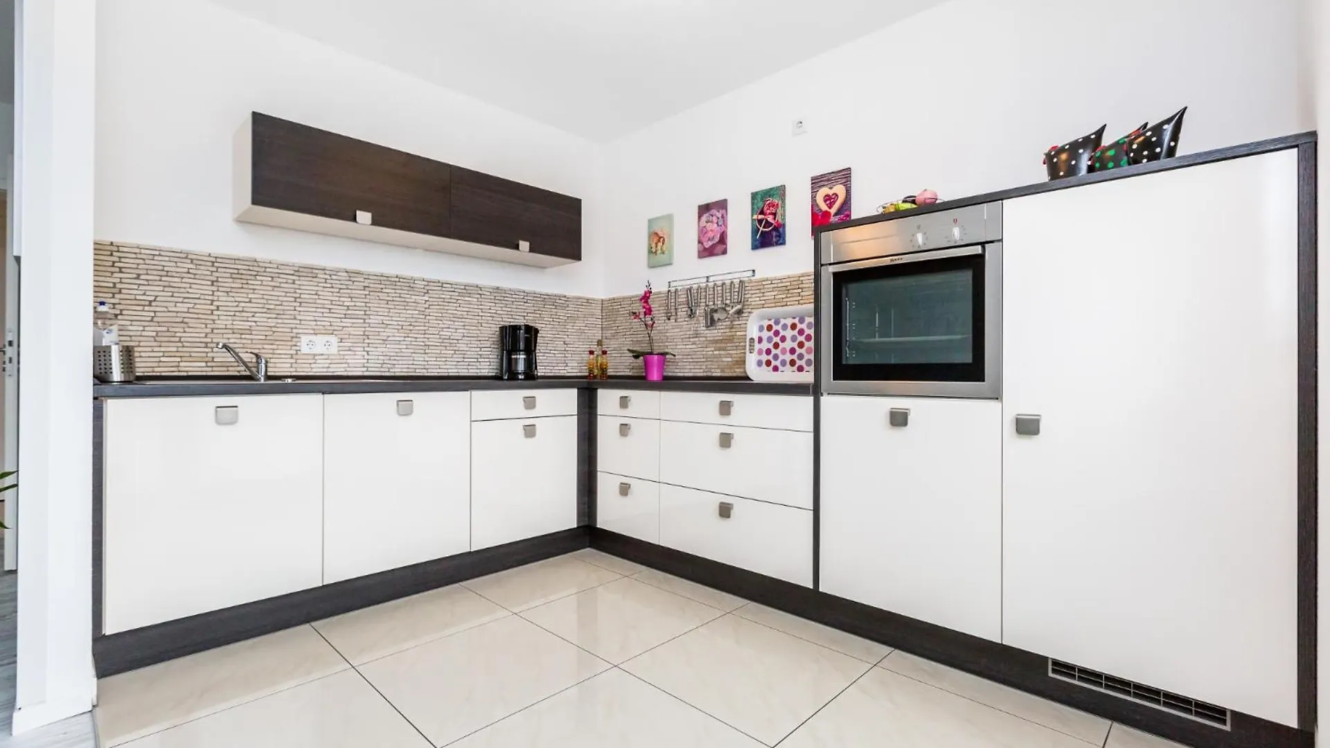 Apartment Koeln Rath  Cologne