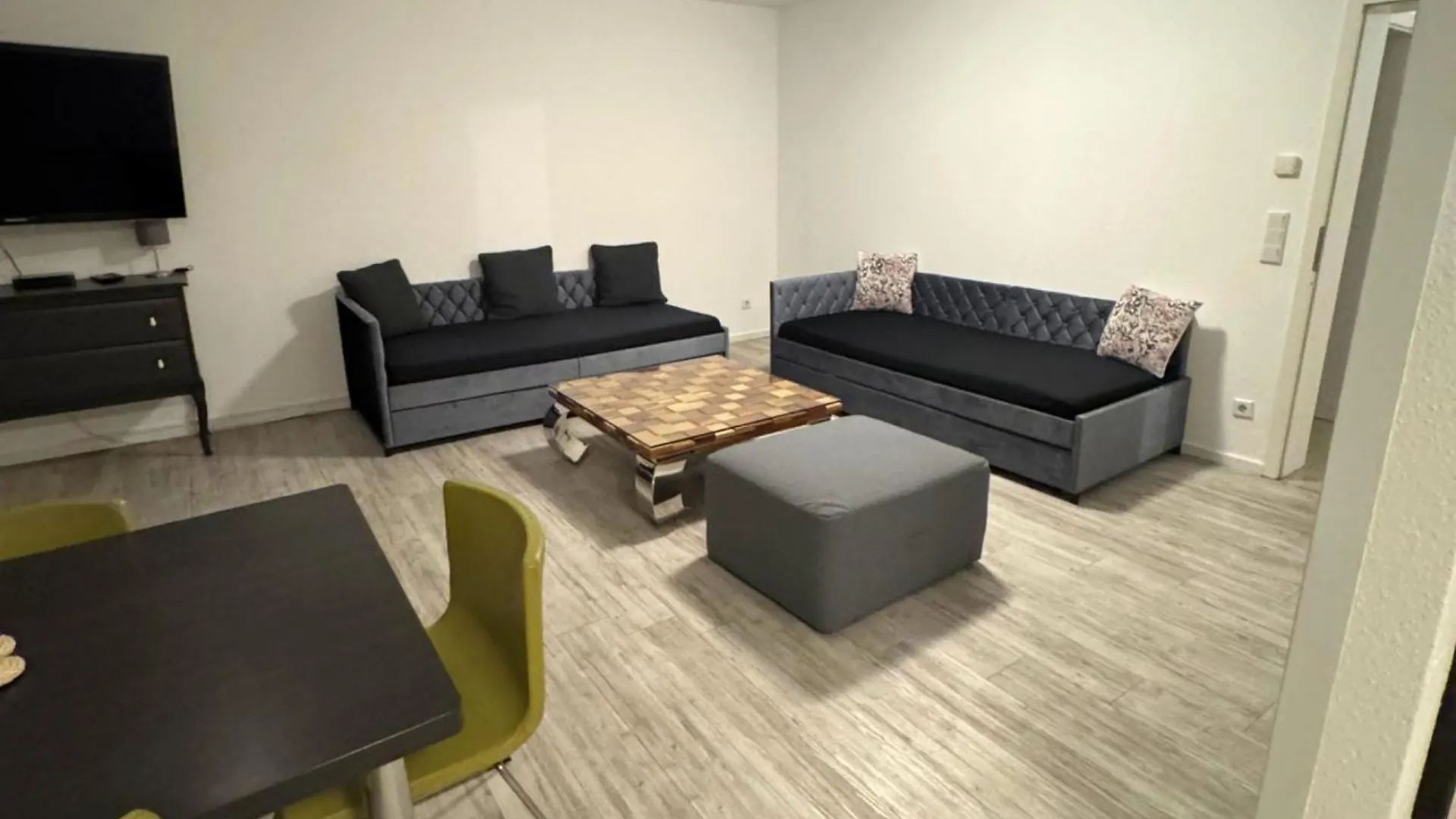 Apartment Koeln Rath